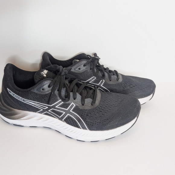 Asics Gel-Excite 8 SNEAKERS SZ 8 Black White Women Running Shoes - Picture 3 of 8